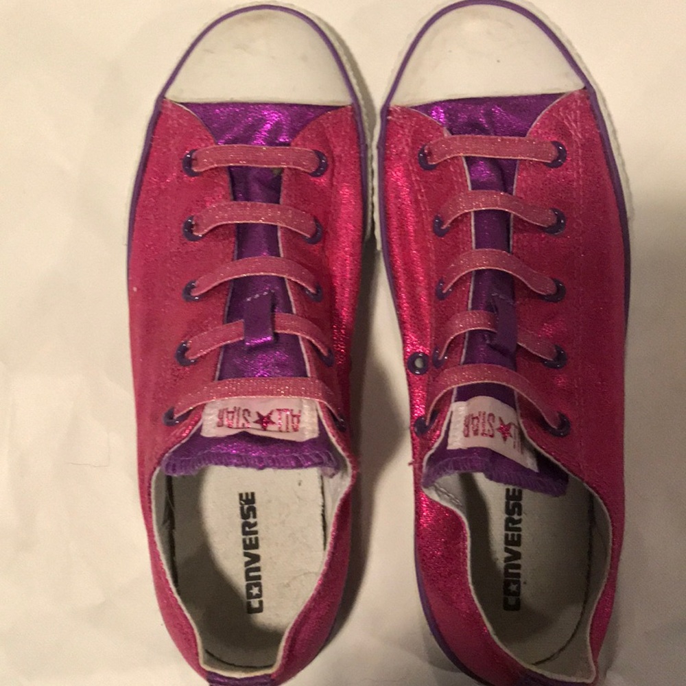 CONVERSE sz5 All Stars Shiny Pink/Purple/Sneakers
